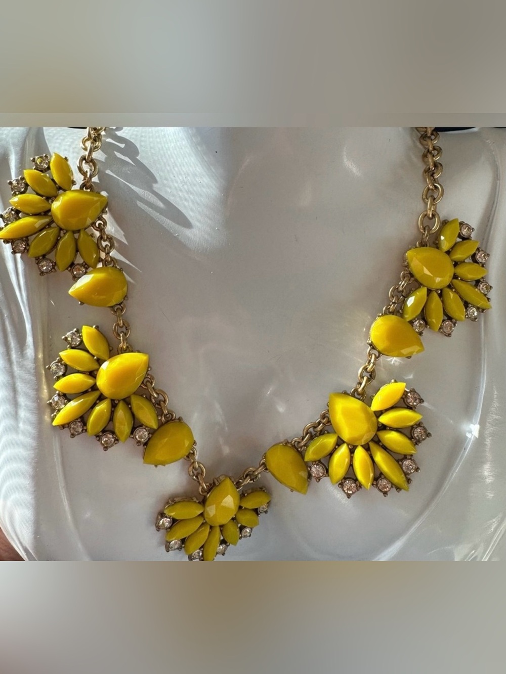 J CREW Citron Yellow Fan Floral Petal Statement Vintage-Style Bib Necklace